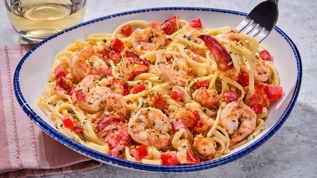 Lobster & Shrimp Linguini