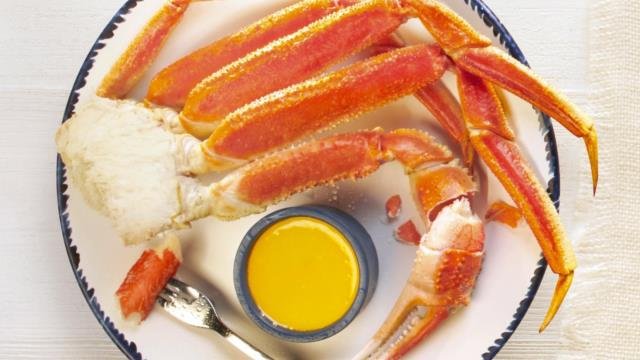 Snow Crab Legs (1/2 pound)