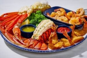 Red Lobster Ultimate Feast® Price, Nutrition, Allergen